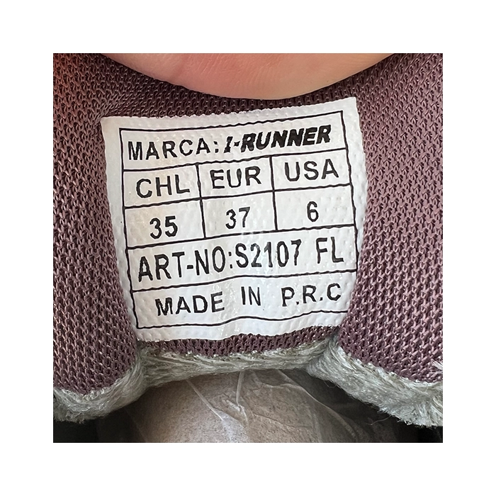 لیبل کفش اسپرت زنانه برند آی رانر مدل S2107 FL رنگ مشکی